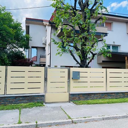 Apartment Armic Ljubljana Extérieur photo